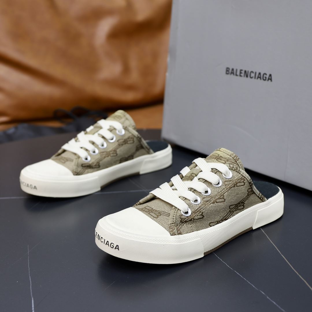 Balenciaga Slippers